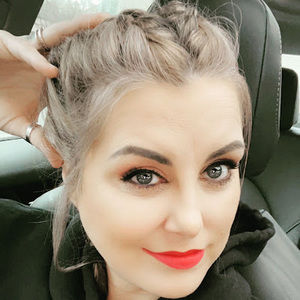 Meet your Posher, Cheryl